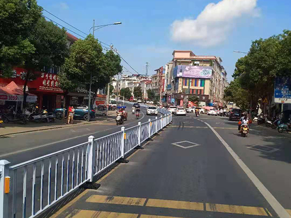 城市護(hù)欄