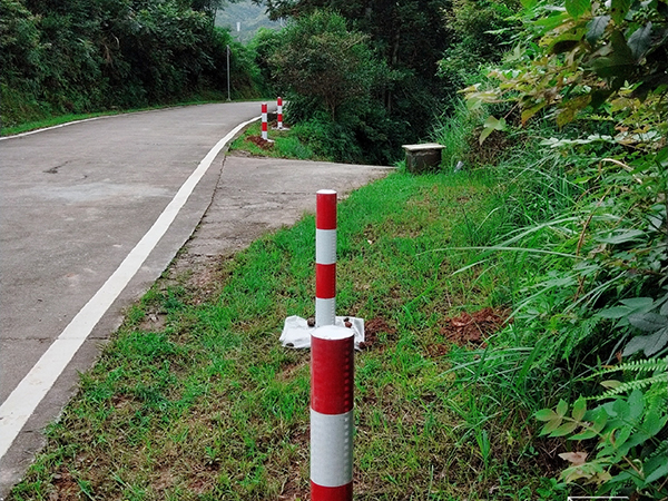 警示柱