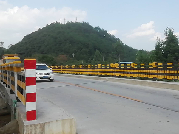 橋梁反光漆